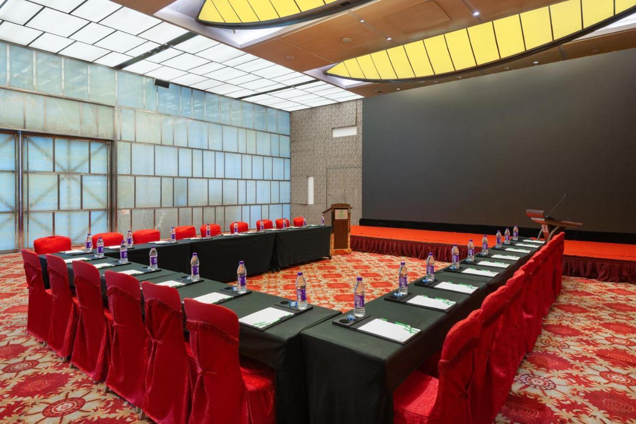 Holiday Inn Binhai Tianjin Extérieur photo