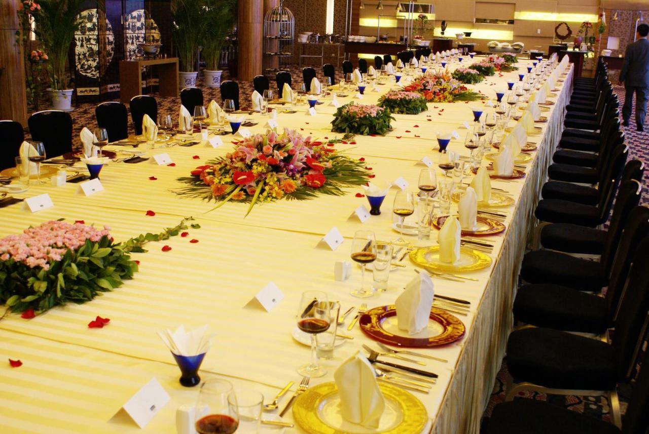 Holiday Inn Binhai Tianjin Extérieur photo