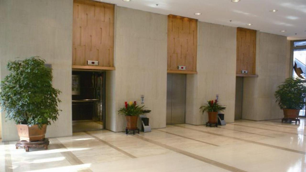 Holiday Inn Binhai Tianjin Extérieur photo