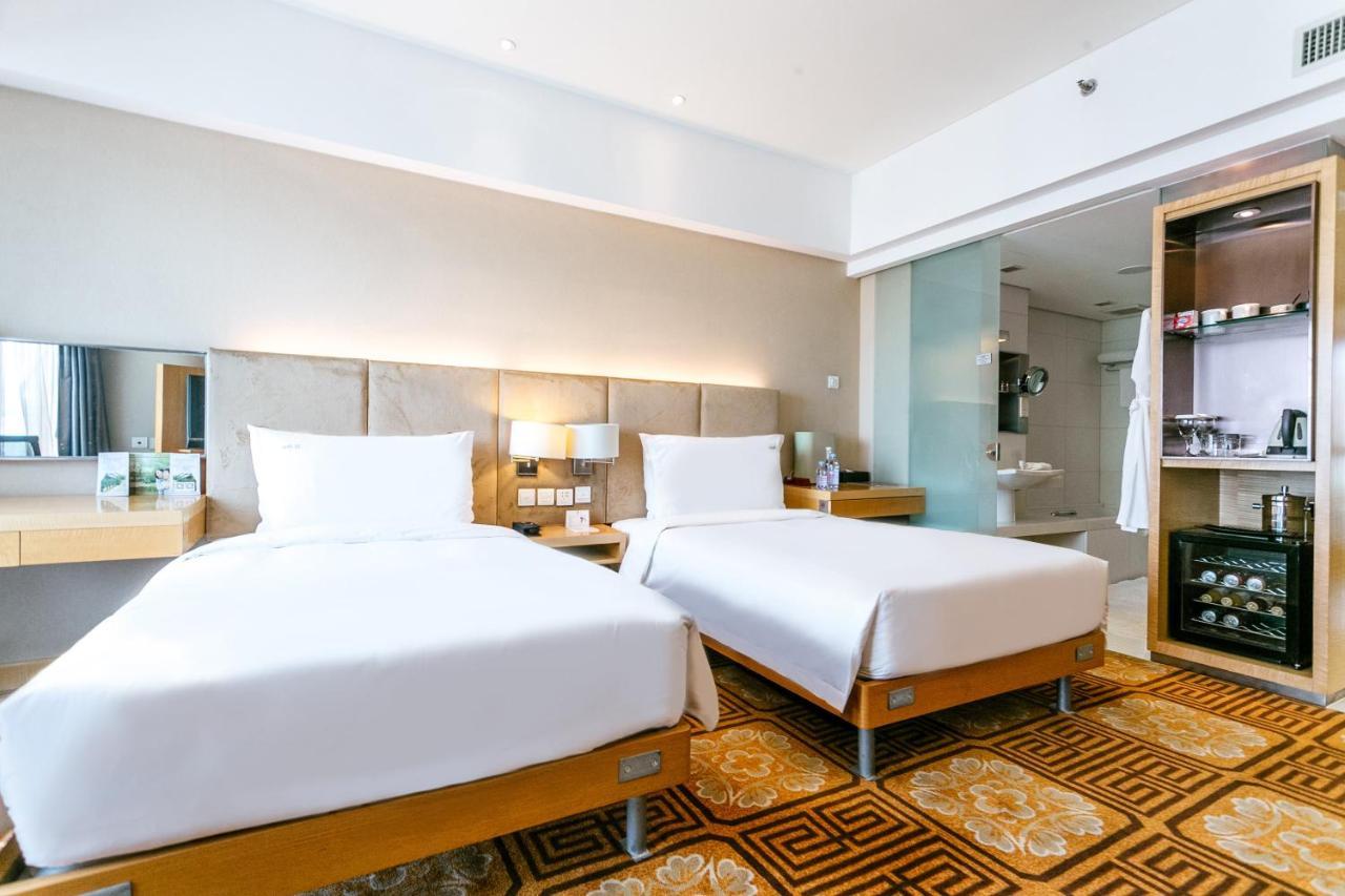 Holiday Inn Binhai Tianjin Extérieur photo